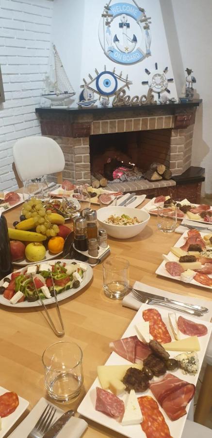 Hotel Dollari Kryemëdhej Εξωτερικό φωτογραφία